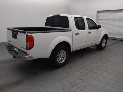 Used 2019 Nissan Frontier SV image 10