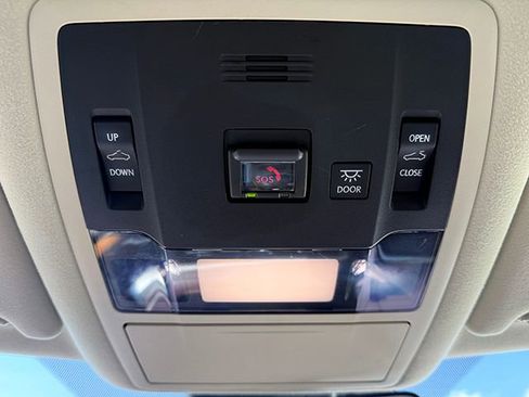 Used 2021 Lexus RX 450h AWD w/ Premium Package image 23