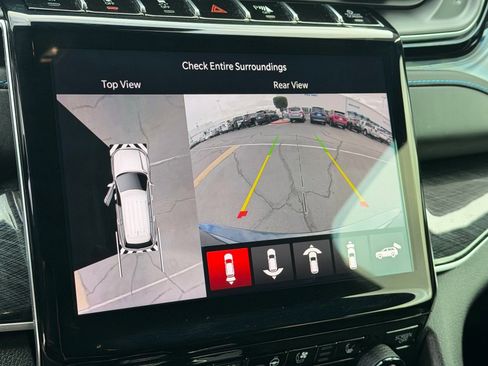 Used 2022 Jeep Grand Cherokee Trailhawk w/ Advanced Protech Group II image 30