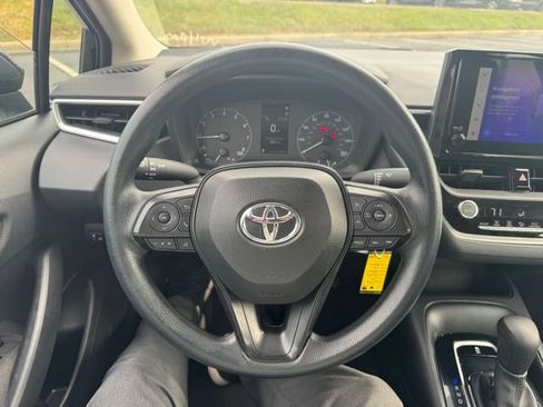Used 2024 Toyota Corolla LE image 14