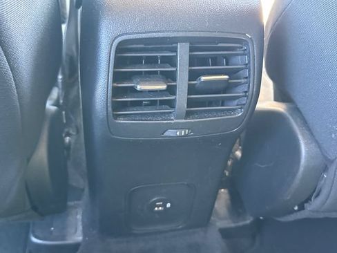 Used 2020 Ford Escape SE AWD/4WD image 19