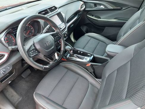 Used 2023 Chevrolet TrailBlazer RS AWD/4WD image 9