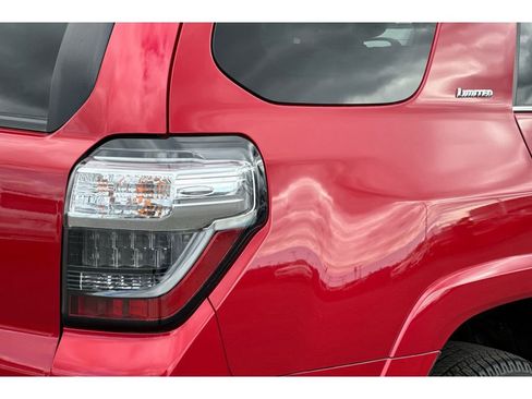 Certified 2022 Toyota 4Runner Limited image 31