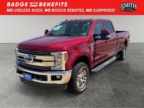 Used 2019 Ford F350 Lariat w/ Lariat Value Package AWD/4WD image 4