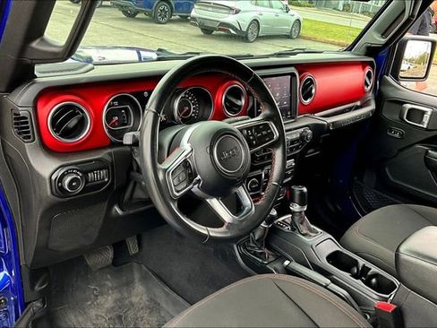 Used 2019 Jeep Wrangler Unlimited Rubicon w/ Dual Top Group image 14