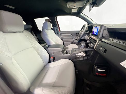 New 2026 Toyota Tacoma SR5 RWD image 29