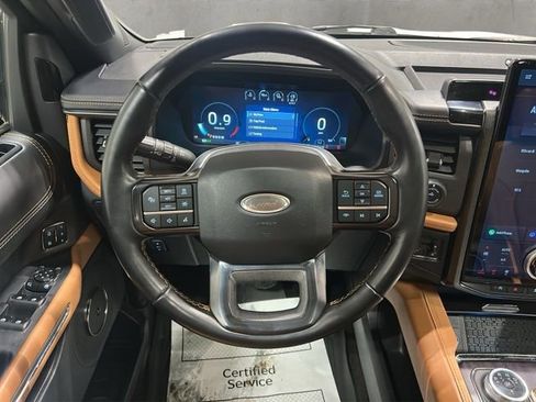 Used 2023 Ford Expedition Max Platinum image 14