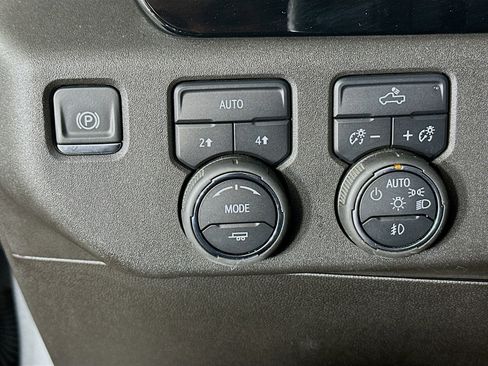 Used 2024 Chevrolet Silverado 1500 RST w/ All Star Edition Plus AWD/4WD image 17