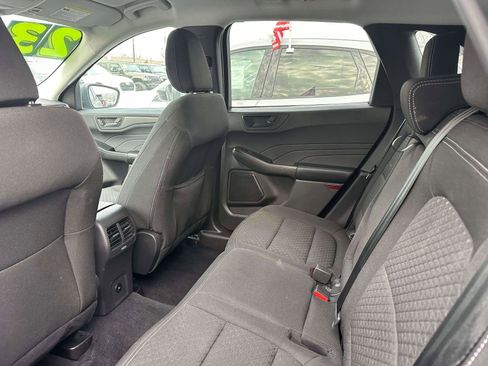 Used 2023 Ford Escape Active image 9