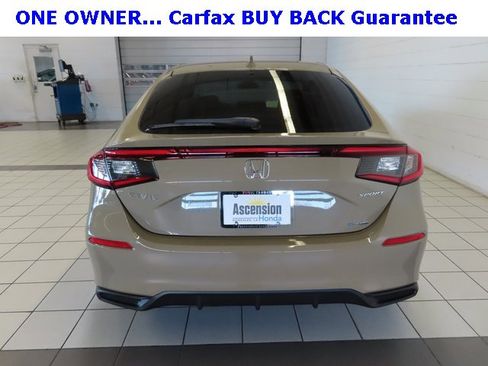 Used 2025 Honda Civic Sport image 13