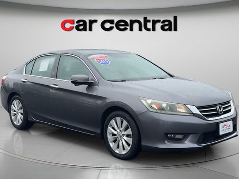Used 2015 Honda Accord EX image 7