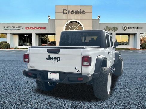 Used 2020 Jeep Gladiator Sport w/ Quick Order Package 24S image 3