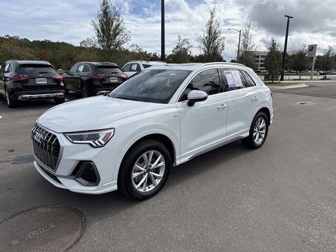 Used 2024 Audi Q3 2.0T Premium Plus image 7