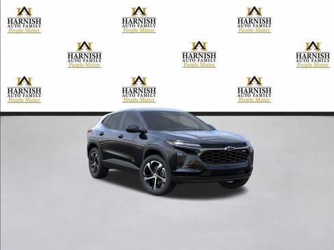 New 2026 Chevrolet Trax RS FWD image 1