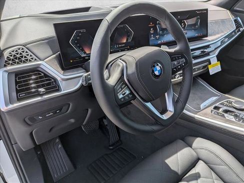 New 2026 BMW X5 xDrive40i AWD/4WD image 3