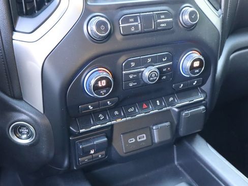 Used 2020 Chevrolet Silverado 1500 LT Trail Boss AWD/4WD image 24