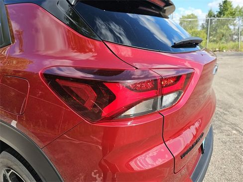 Certified 2023 Chevrolet TrailBlazer RS w/ Convenience Package image 32