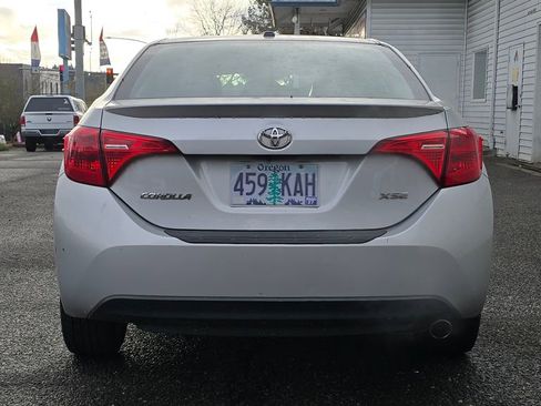Used 2017 Toyota Corolla XSE image 4