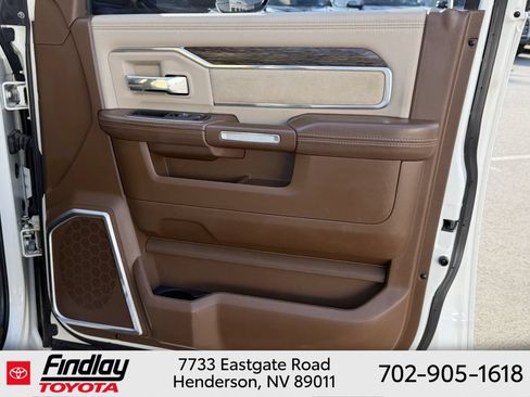 Used 2019 RAM 2500 Laramie AWD/4WD image 16