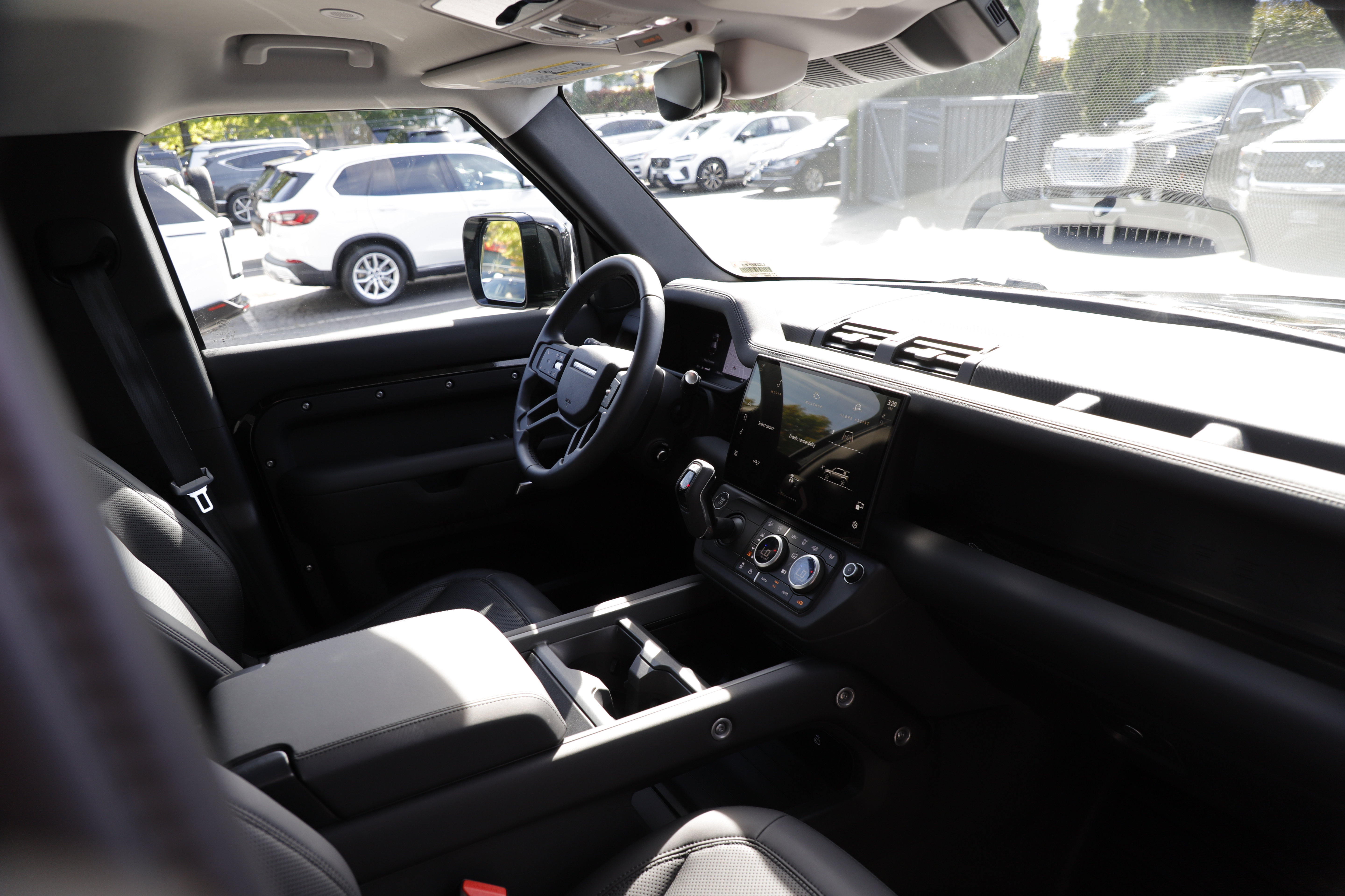 Certified 2026 Land Rover Defender 110 S AWD/4WD image 13