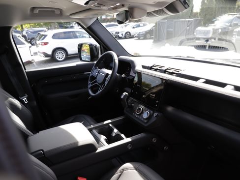 Certified 2026 Land Rover Defender 110 S AWD/4WD image 13