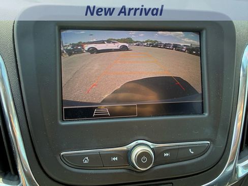 Used 2023 Chevrolet Equinox LT FWD image 8