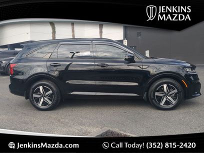 Used 2023 Kia Sorento S w/ Panoramic Sunroof Package