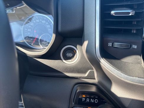 Certified 2022 RAM 1500 Big Horn image 17