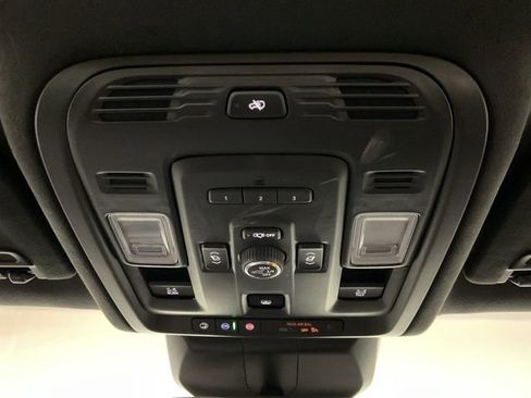 Certified 2024 Cadillac Escalade ESV Sport Platinum image 24