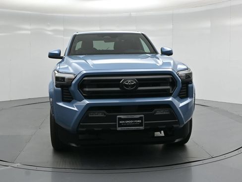 Used 2026 Toyota Tacoma SR5 AWD/4WD image 20