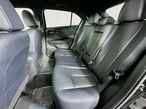 Used 2025 Mitsubishi Eclipse Cross SEL image 9
