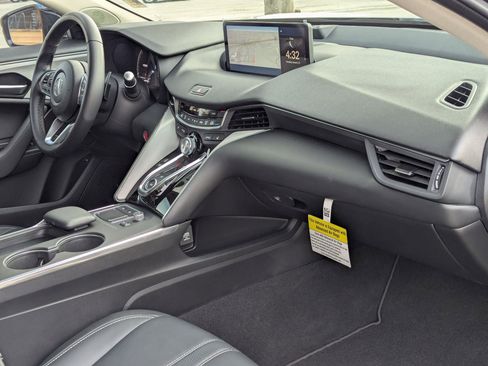 Certified 2025 Acura TLX w/ Technology Package image 29