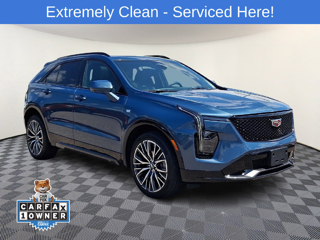 Used 2024 Cadillac XT4 Sport w/ Cold Weather Package AWD/4WD image 3