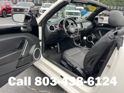 Used 2013 Volkswagen Beetle 2.0T FWD image 5