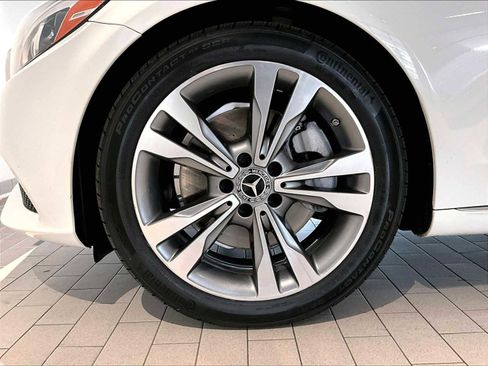Used 2018 Mercedes-Benz C 300 Sedan image 14