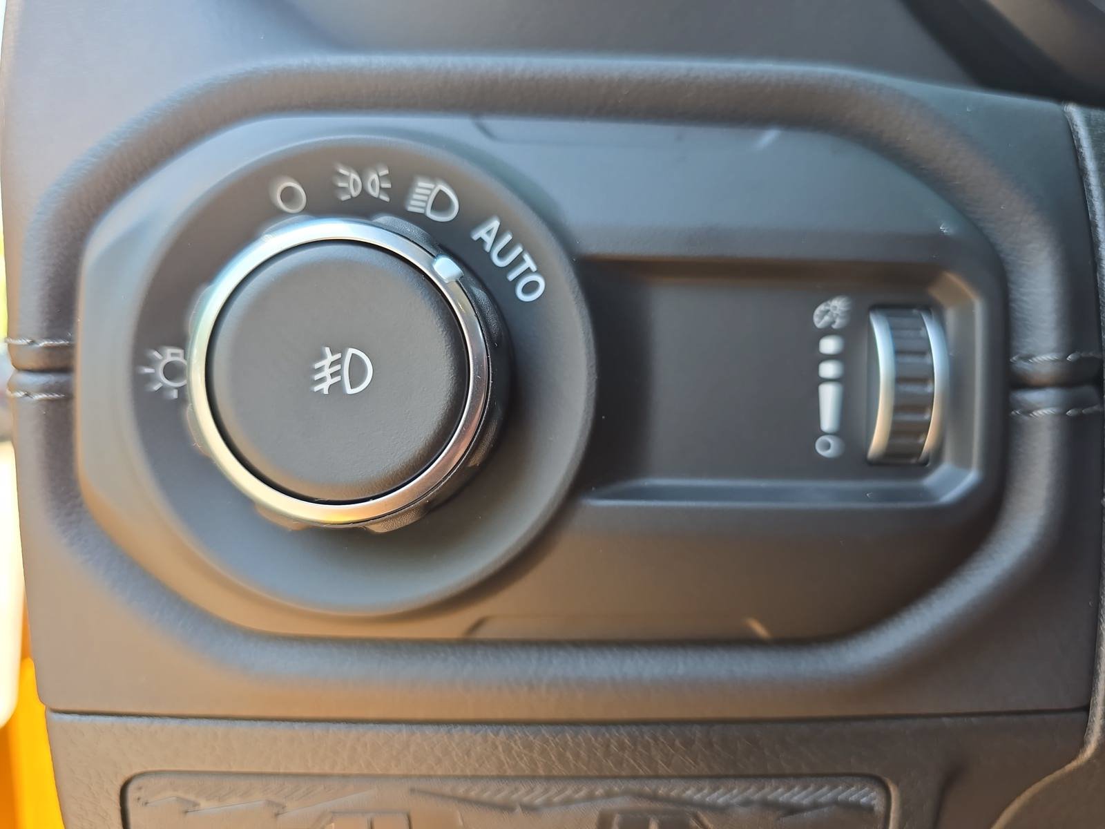 New 2026 Jeep Wrangler Unlimited Sahara AWD/4WD image 26