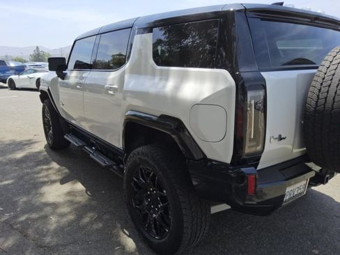 Used 2024 GMC Hummer EV 2X AWD/4WD image 8