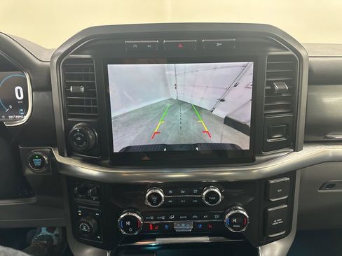 Used 2021 Ford F150 Lariat image 41