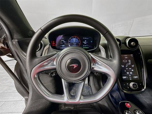 Used 2025 McLaren GTS image 4