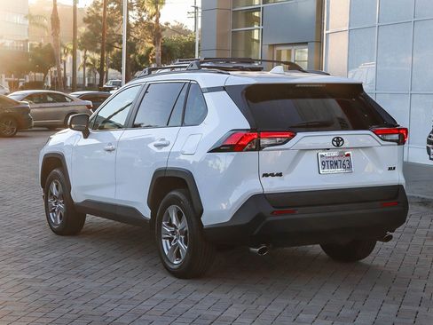 Certified 2025 Toyota RAV4 XLE image 9