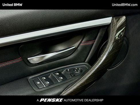 Used 2017 BMW 330i Sedan image 3