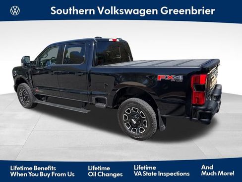 Used 2025 Ford F350 Platinum AWD/4WD image 1