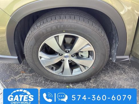Used 2025 Subaru Ascent Premium AWD/4WD image 33