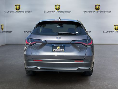 Used 2023 Honda HR-V LX image 6