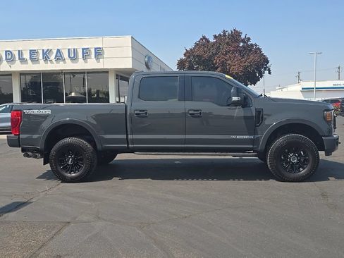 Used 2021 Ford F250 Lariat AWD/4WD image 2