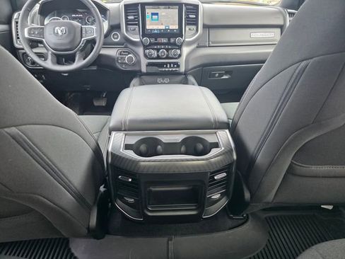 Used 2025 RAM 1500 Big Horn AWD/4WD image 17