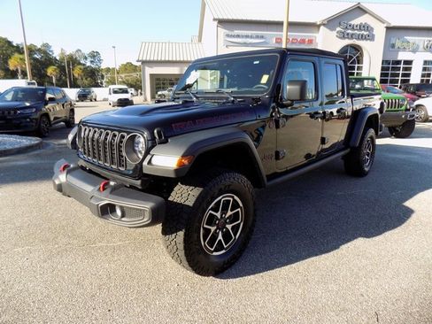 Certified 2024 Jeep Gladiator Rubicon w/ Technology Group image 3