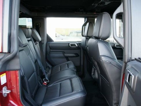 New 2026 Ford Bronco Outer Banks w/ Sasquatch Package image 33