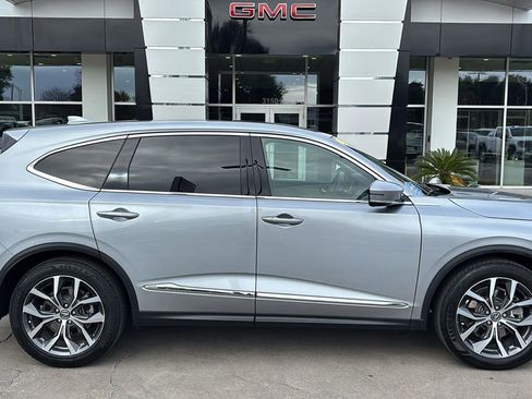 Used 2022 Acura MDX FWD w/ Technology Package image 8