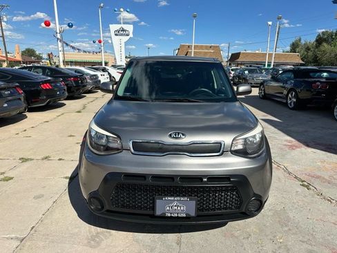 Used 2015 Kia Soul FWD image 2